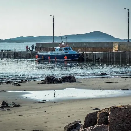 Teach Hudi Beag, Bar&accommodation * Bunbeg