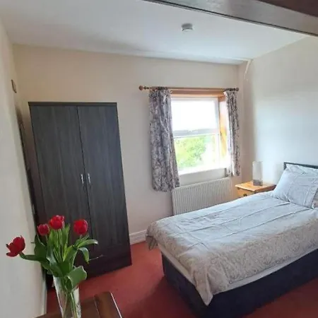 Teach Hudi Beag, Bar&accommodation * Bunbeg