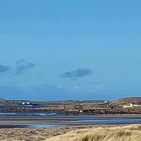 Penzion Teach Hudi Beag, Gallaghers Bar &