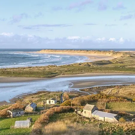 Teach Hudi Beag, Bar&accommodation * Bunbeg